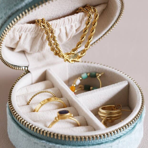 Lisa Angel - Mint Green Velvet Round Travel Jewellery Case