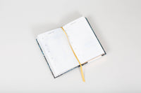 Abrams & Chronicle Books - Celestial One Line a Day (Diary or Journal)