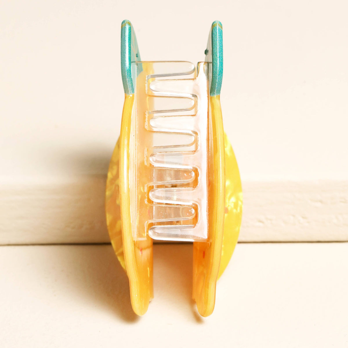 Lisa Angel (US Duties Paid) - Large Lemon Hair clip