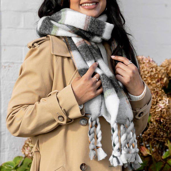 Lisa Angel - Charcoal Tartan Winter Scarf
