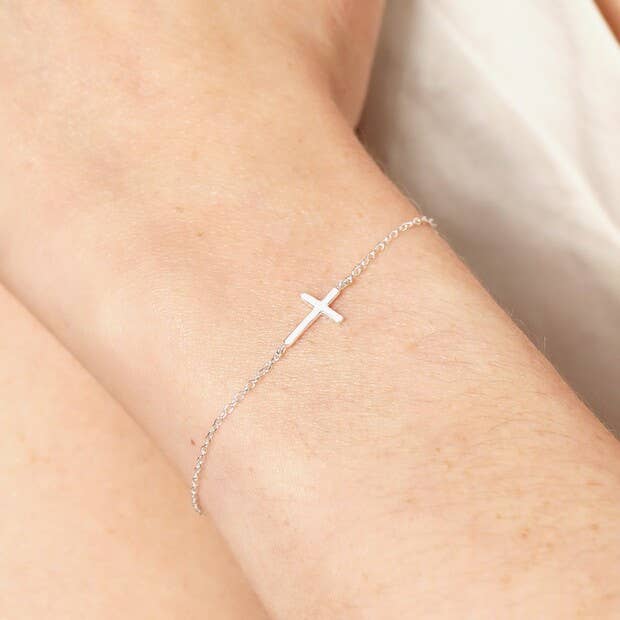 Sterling Silver Cross Charm Bracelet