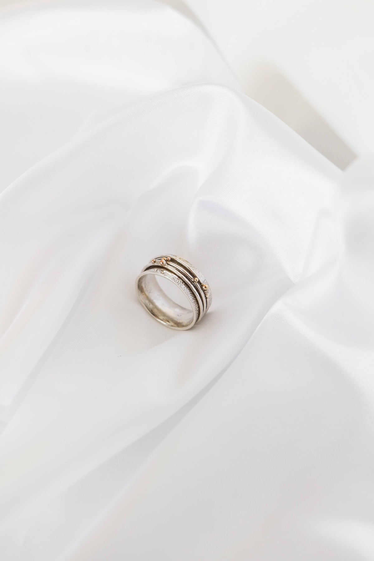 The Nyla Spinner Ring