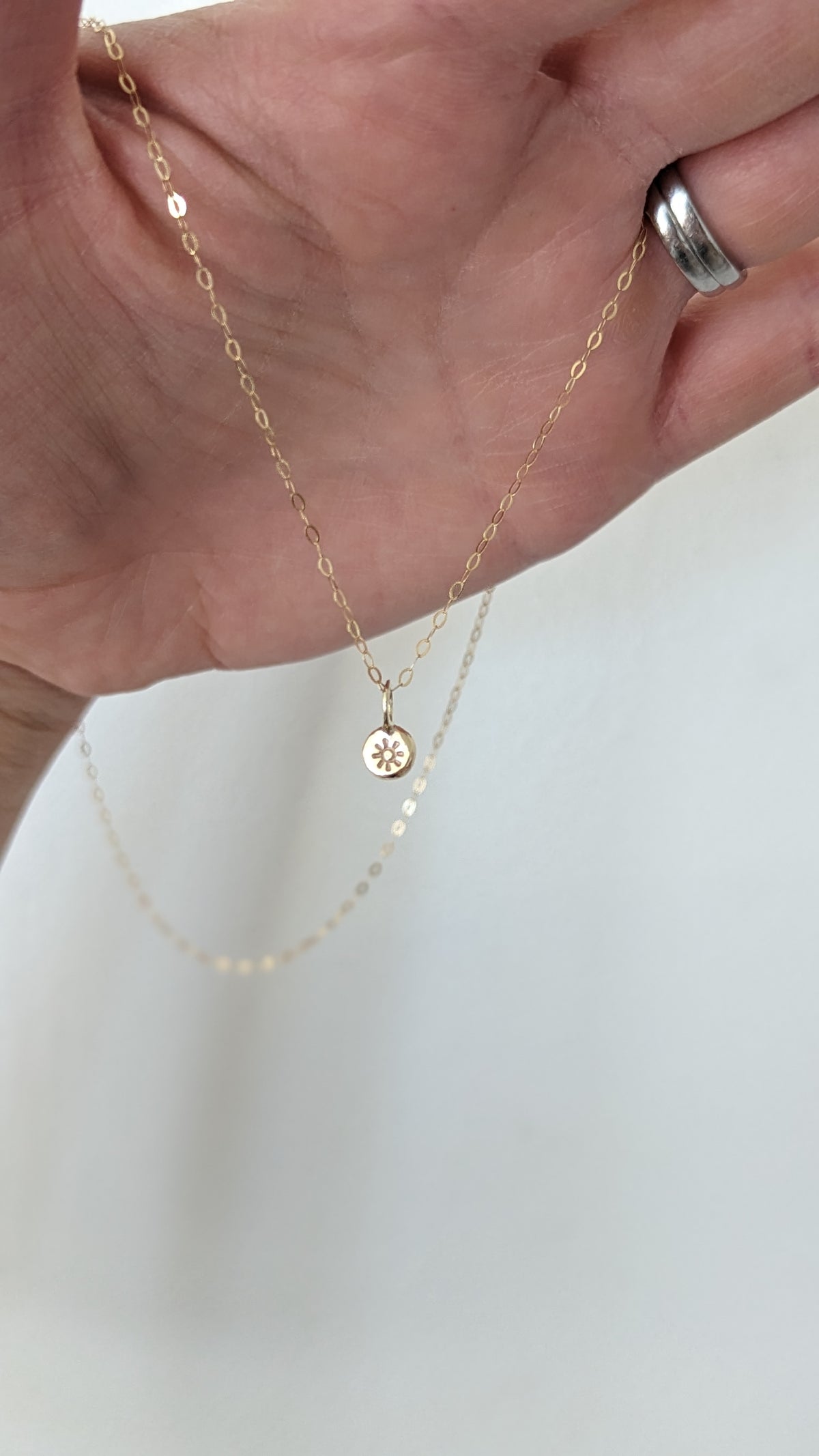 9ct Gold Sun Necklace
