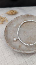 Load image into Gallery viewer, Silver Beaded Bracelet Gift Box