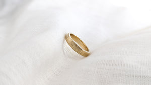 9ct Gold Imprint Ring