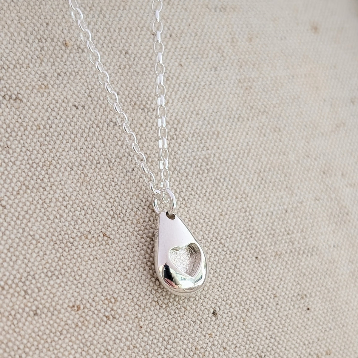 Effie Heart Pebble Necklace