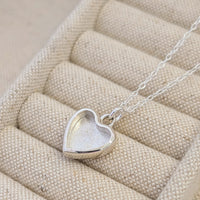 The Heart pendant Necklace