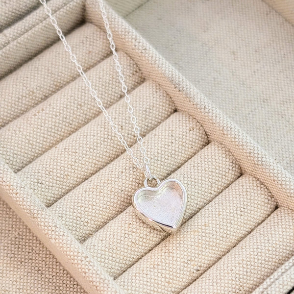 The Heart pendant Necklace