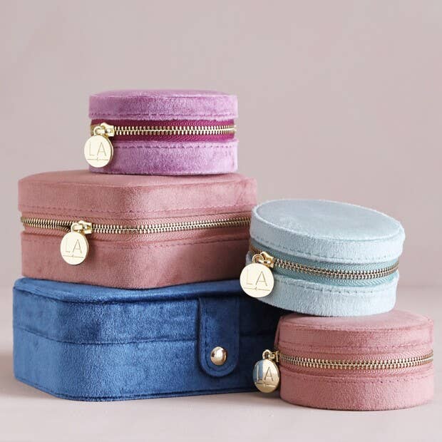 Lisa Angel - Mint Green Velvet Round Travel Jewellery Case