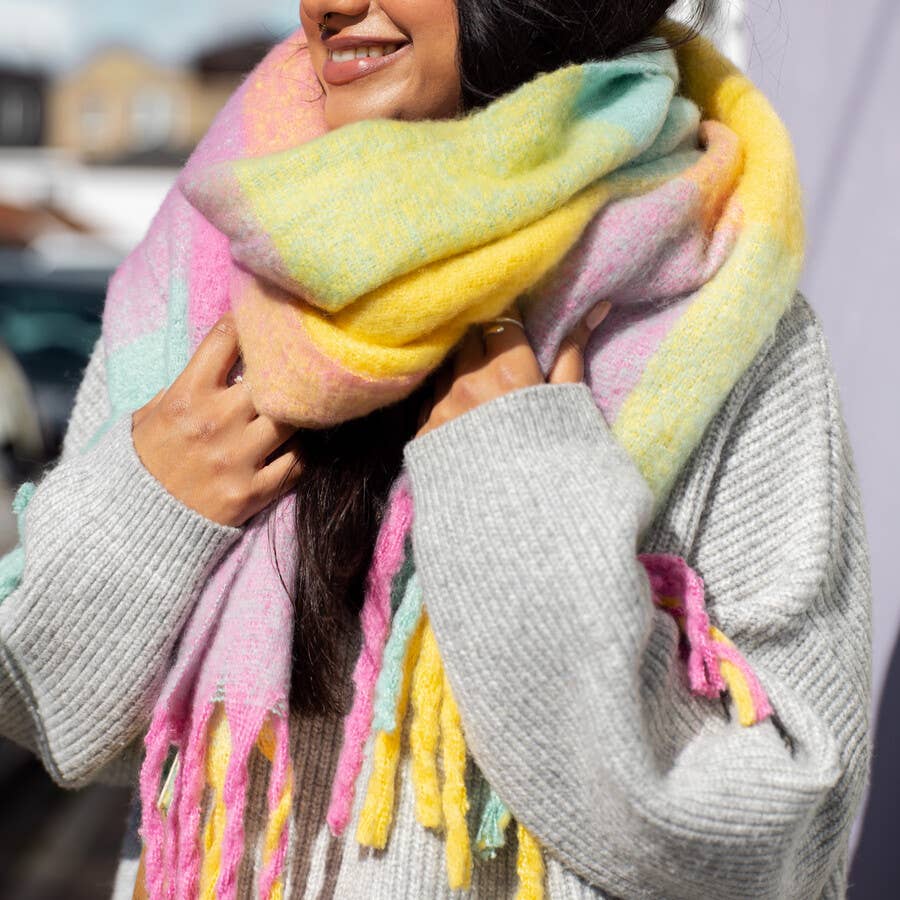 Lisa Angel - Pastel Check Winter Scarf