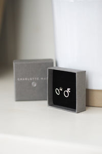 Twisted Interlocking Circle Bracelet