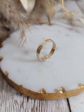 Load image into Gallery viewer, Personalised 9ct Solid Gold Midnight Band