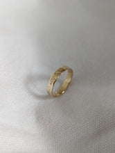 Load image into Gallery viewer, Personalised 9ct Solid Gold Midnight Band