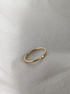 9ct Gold Hammered Band