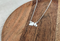 Sterling Silver Yma O Hyd necklace