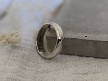 Load image into Gallery viewer, 6mm Silver D Shape Message Ring