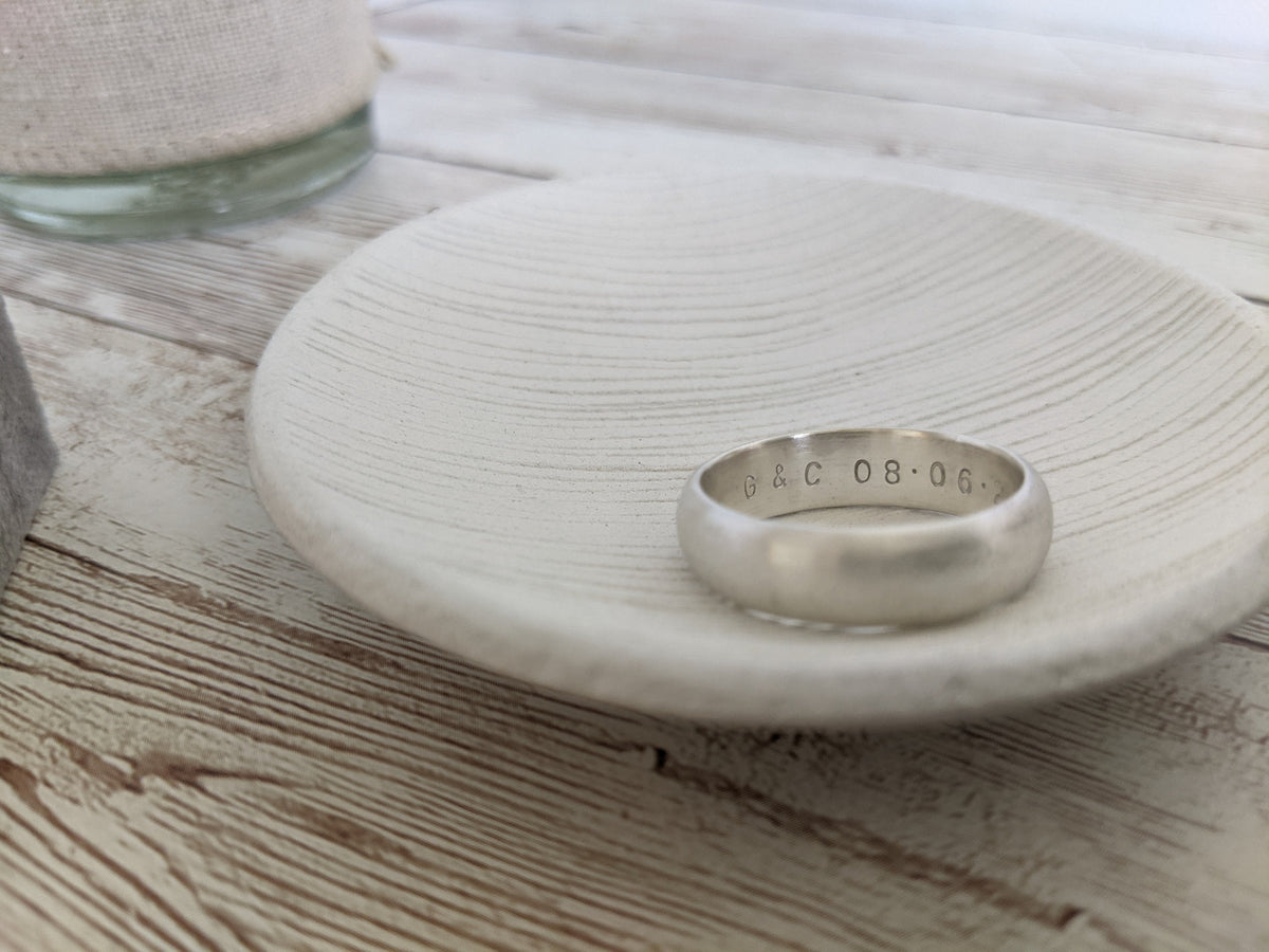 6mm Silver D Shape Message Ring