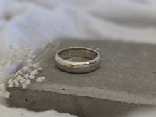 Load image into Gallery viewer, 6mm Silver D Shape Message Ring